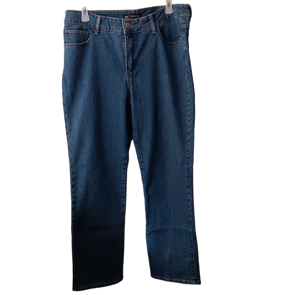 Lee Classic Fit Monroe Straight Leg Denim Blue Jeans Women's Size 12 Petite